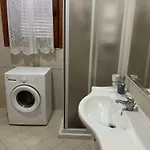 Flora House 布林迪西